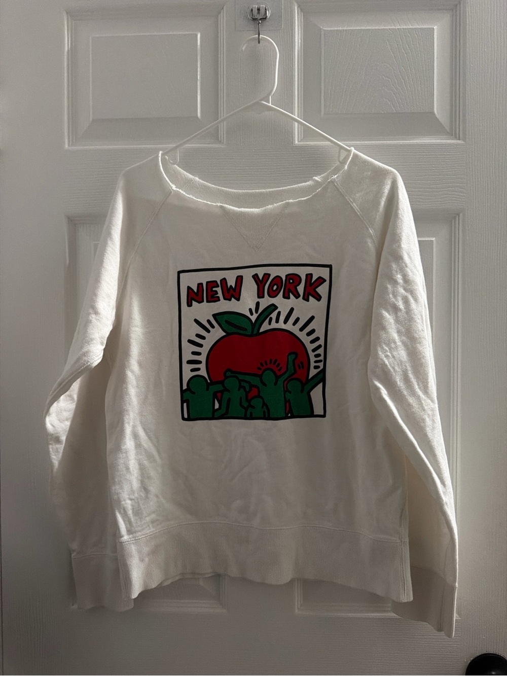 White "New York" Apple Graphic Sweatshirt